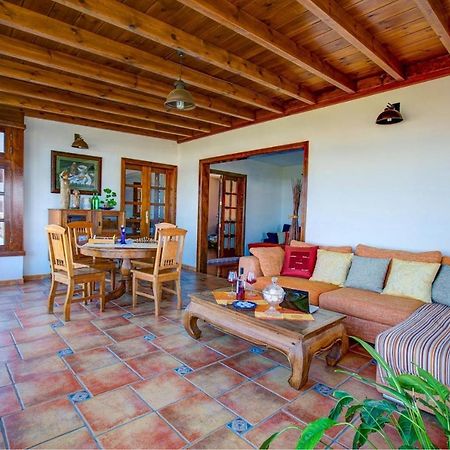 Villa Casa Acequia Tinajo Exterior foto